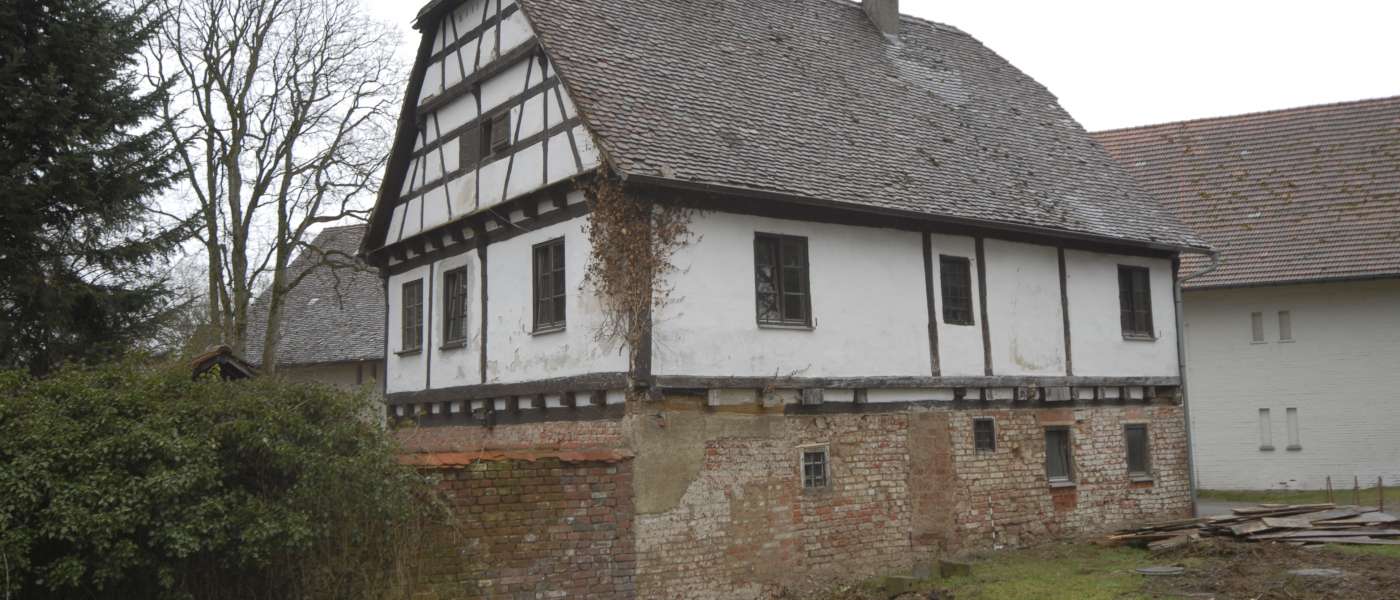 Gutenzell, ehem. Zisterzienserinnenkloster, Schloßbezirk 5