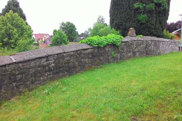 Zavelstein, Alter Friedhof