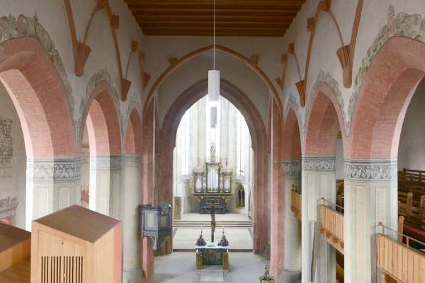 Abschluss der Innenraumrestaurierung und technische Erneuerung der Regiswindiskirche